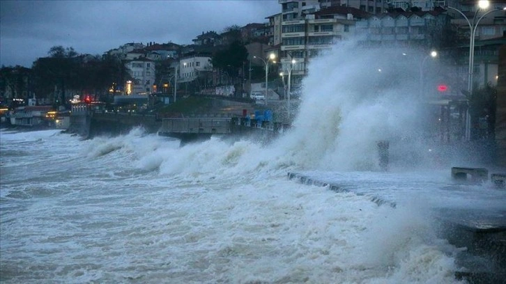 Meteorolojiden Doğu Karadeniz'de fırtına uyarısı