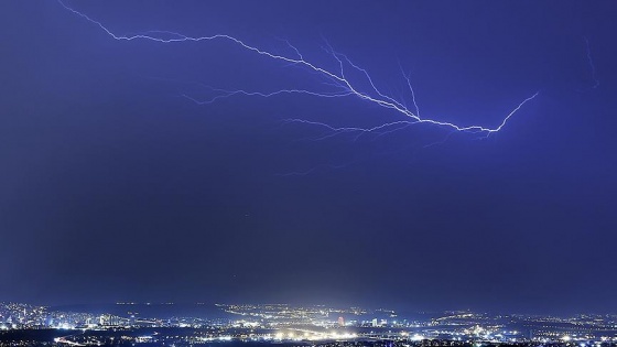 Meteorolojiden gök gürültülü sağanak uyarısı