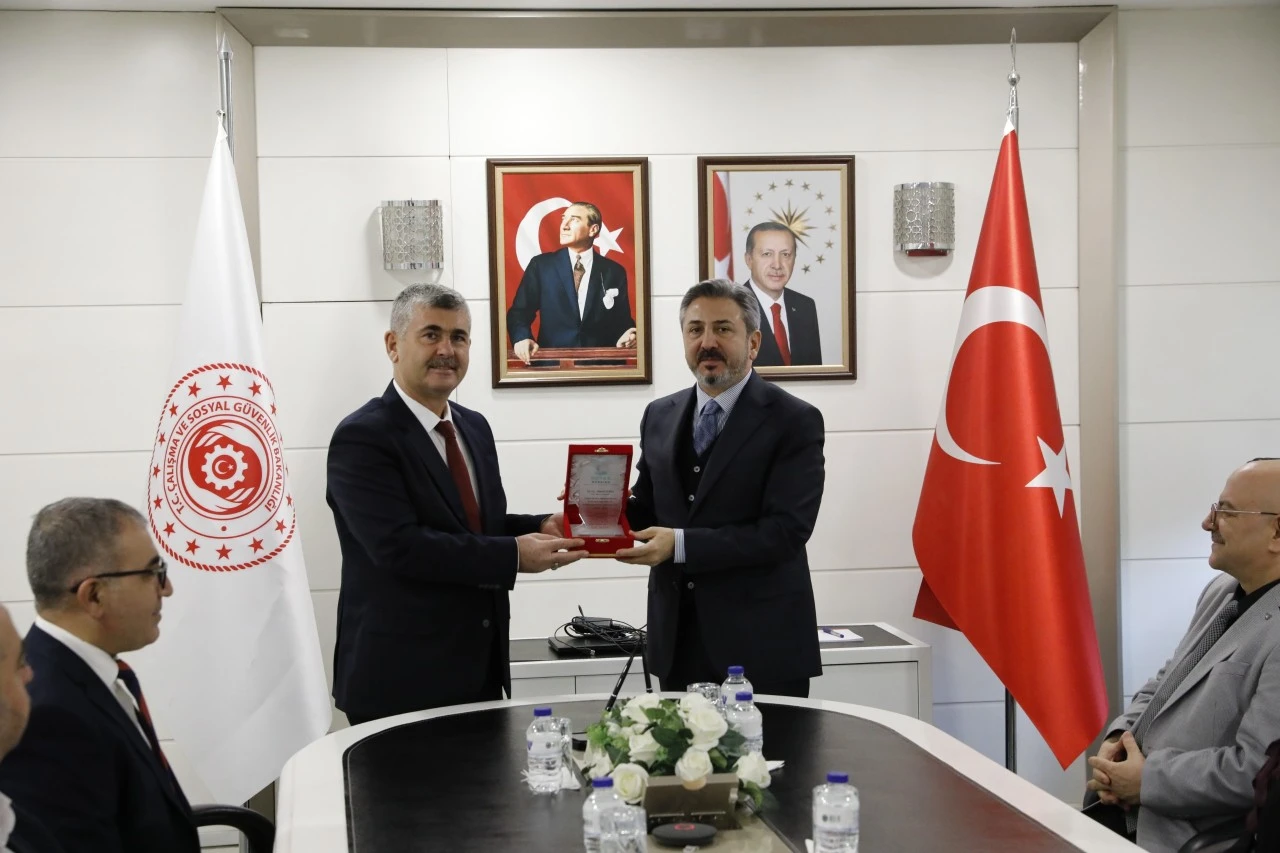 MEYAD’dan Bakan Yardımcısı Ahmet Aydın’a ‘İnsan Hakları ve Çalışma Barışı’ teşekkürü