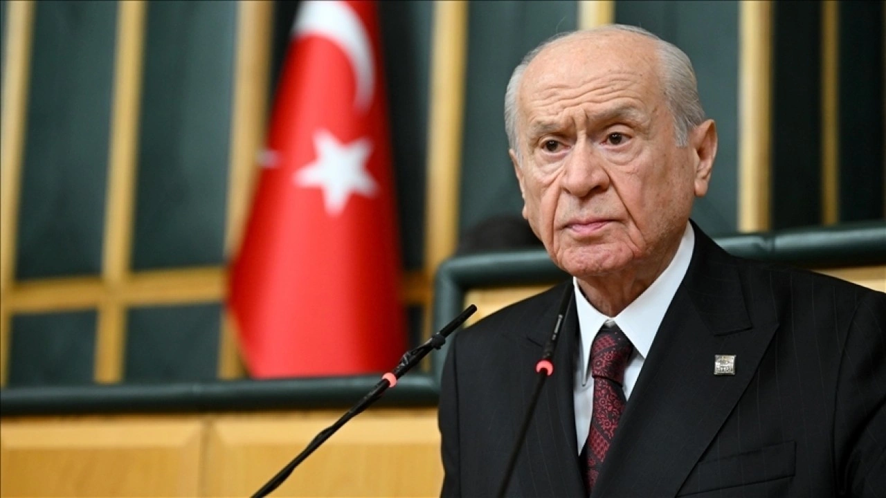 MHP Genel Başkanı Bahçeli'den "15 Aralık Dünya Türk Dili Ailesi Günü" mesajı