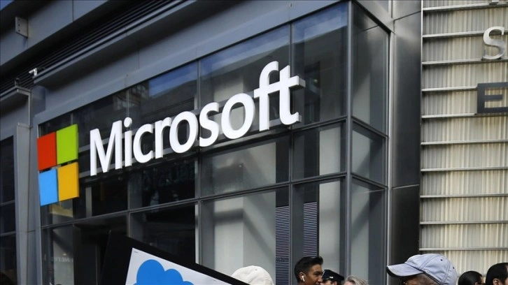 Microsoft bu yıl çalışanlarının maaşlarına zam yapmayacak