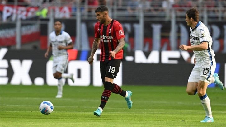 Milan, Serie A'da şampiyonluğa bir adım daha yaklaştı