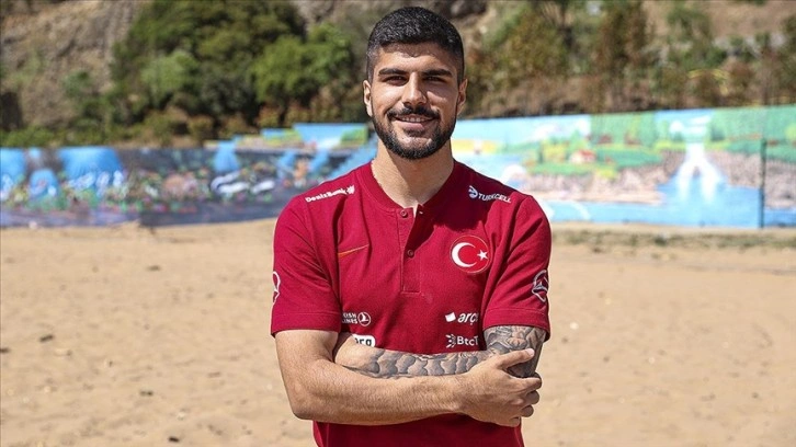 Milli futbolcu Eren Elmalı transfere değil milli takıma odaklandı