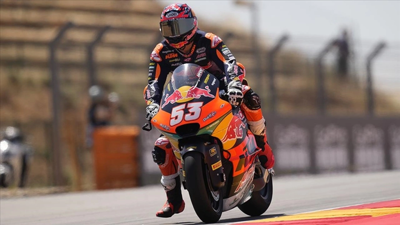 Milli motosikletçi Deniz Öncü, Moto2 Hollanda yarışını tamamlayamadı