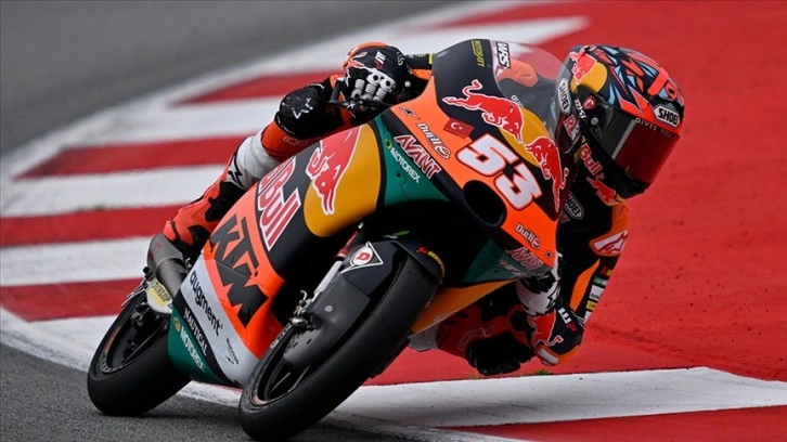 Milli motosikletçi Deniz Öncü, Moto3'ün San Marino ayağında 3. oldu