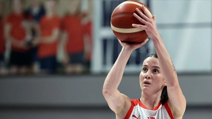 Milli oyuncu Olcay Çakır Turgut, Avrupa Basketbol Şampiyonası'nda madalya hedefliyor