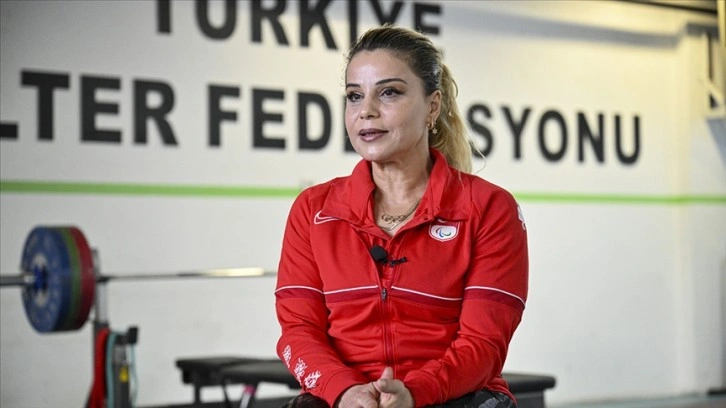 Milli para halterci Nazmiye Muratlı, 2024 Paris Paralimpik Oyunları'na kota kazandı