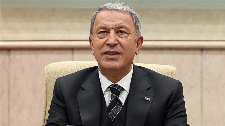 Milli Savunma Bakanı Akar’dan