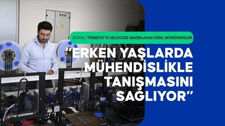 Minik robotlarla teknoloji tutkusunu çocuklara taşıyor