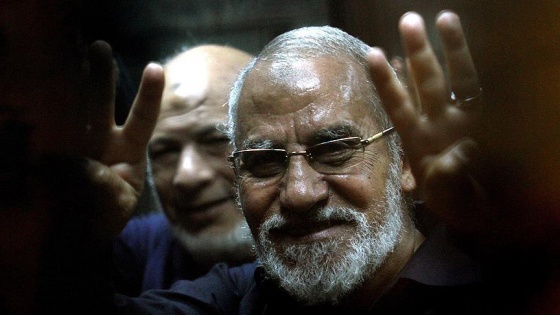 Mısır'da darbeci askeri mahkemeden İhvan yöneticilerine hapis cezası
