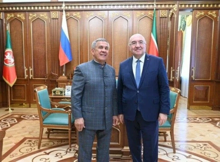 Moskova Büyükelçisi Samsar, Tataristan lideri Minnihanov'la görüştü