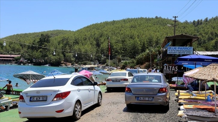 Muğla'da bayram trafiği yoğunluğu sürüyor