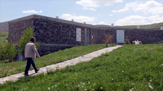 Muhtar dünyaca ünlü Baksı Müzesi'ne gözü gibi bakıyor