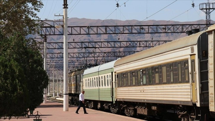 Nahçıvan'daki tarihi Culfa Tren İstasyonu, Zengezur Koridoru ile eski stratejik önemine kavuşac