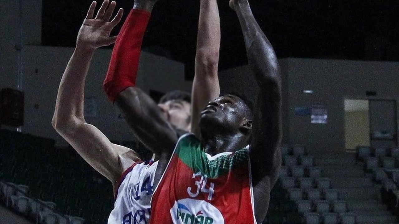 NBA'de Adem Bona'lı Philadelphia 76ers sezonun ilk mağlubiyetini yaşadı