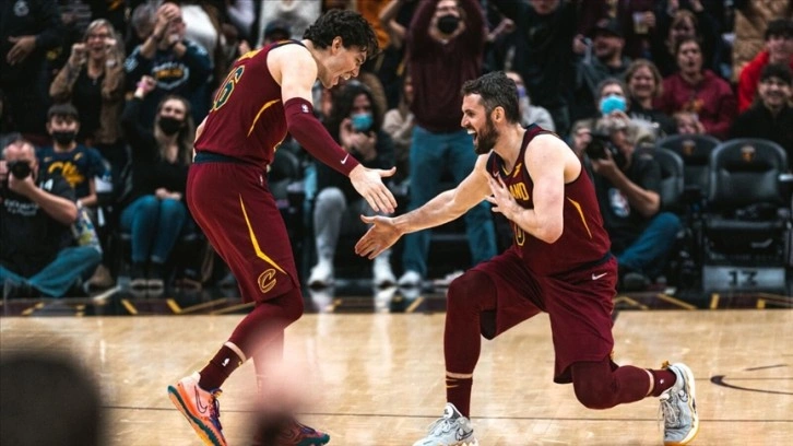 NBA'de Cavaliers, Cedi Osman'ın üstün performansıyla kazandı