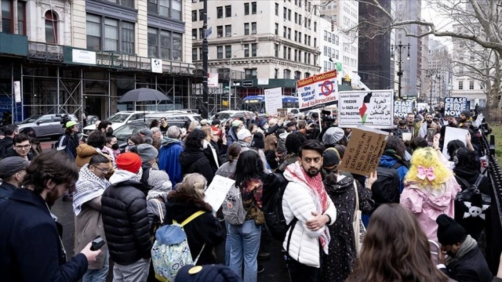 New York'ta, Gazze'de acil ateşkes için 24 saat sürecek miting düzenleniyor