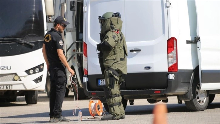 Ölümle hayat arasında hamle yapan bomba uzmanları tedbiri elden bırakmıyor