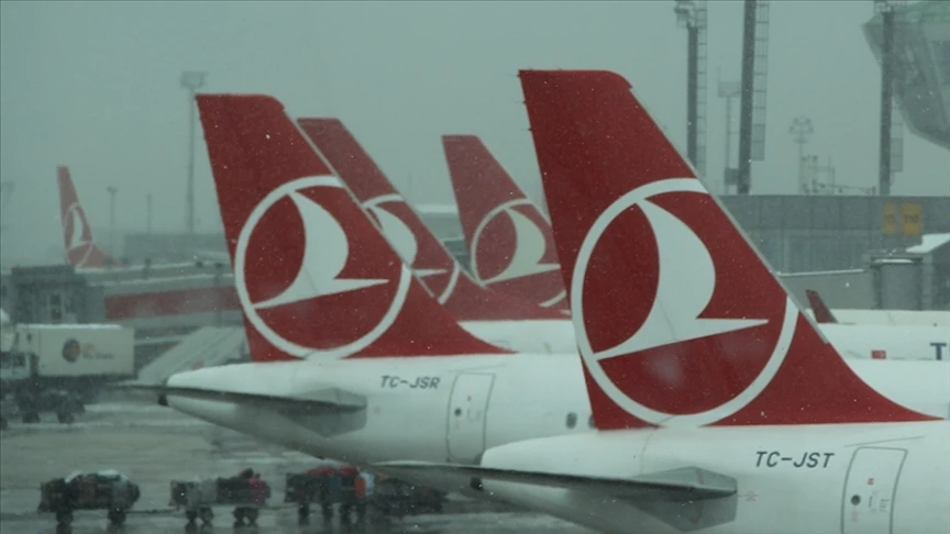 Olumsuz hava şartları sebebiyle THY 50, AJet 64 seferini iptal etti