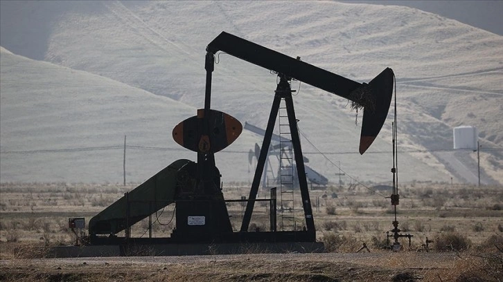 OPEC+ üretim kesintisi kararı sonrası petrol fiyatlarında 