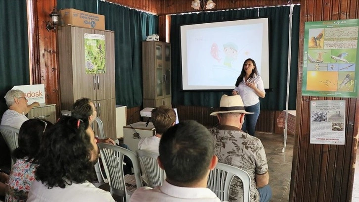 Organik olmayan atıklar suyun yapısını bozarak kirletiyor