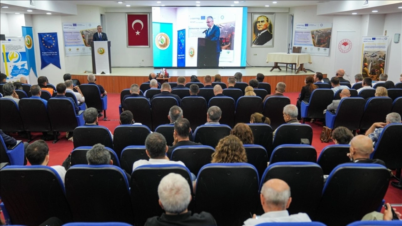 Orman yangınlarında sınır ötesi işbirliği konulu konferans İstanbul'da başladı
