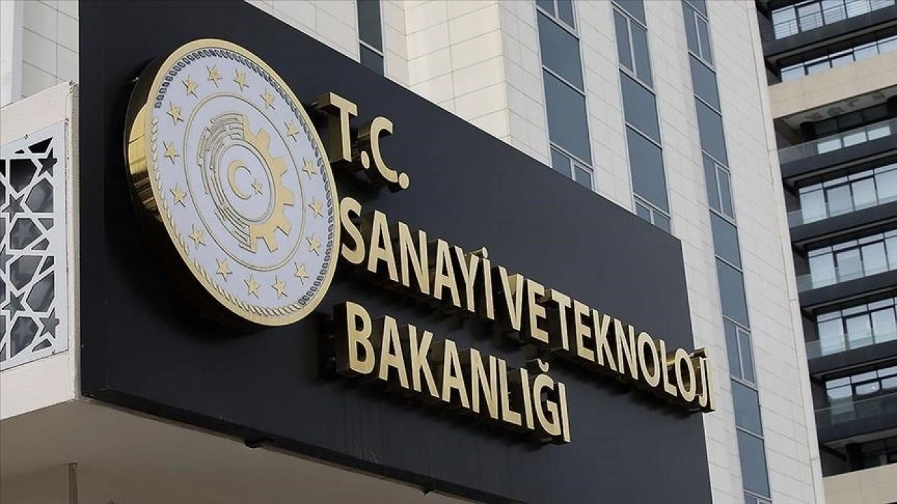 OSB'lerdeki yatırımlarını tamamlayamayan sanayiciler ek süre için 31 Aralık'a kadar başvur