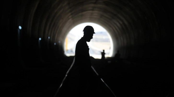 Osmaneli-Bursa-Bandırma-Balıkesir Hızlı Tren Hattı T04 Tüneli ışığa kavuşuyor