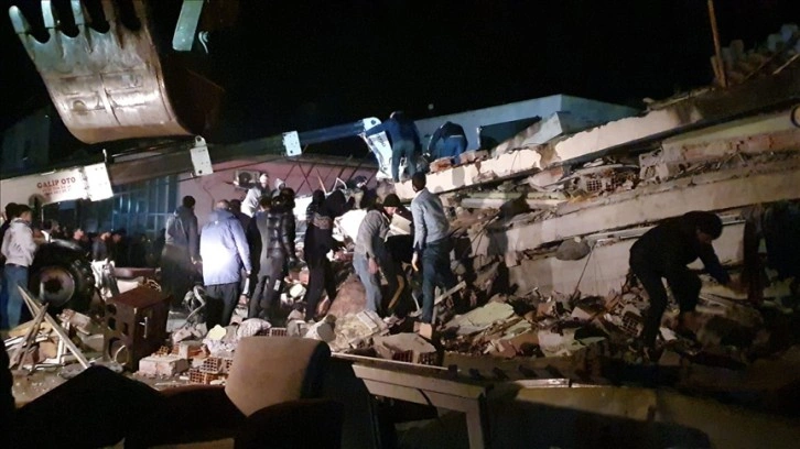 Osmaniye Valisi Erdinç Yılmaz: Kentte 34 bina yıkıldı, 5 kişi hayatını kaybetti