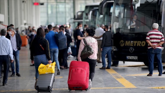 Seyahatler için kademeli normalleşme döneminin ilk saatleri tercih edildi