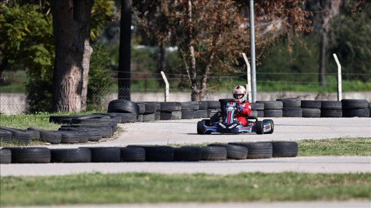 Otomobil sporlarının tek kadın il temsilcisi, hemcinslerini spora kazandırmayı hedefliyor