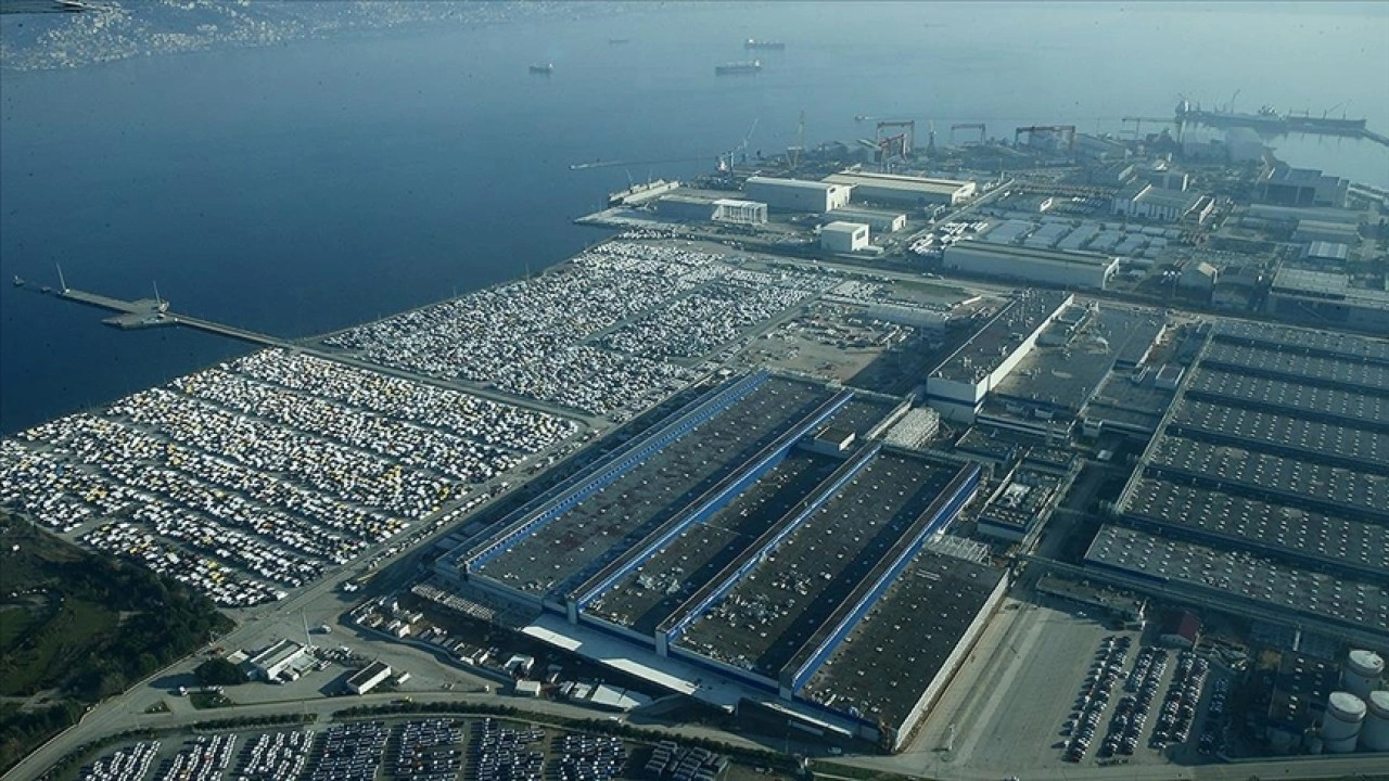 Otomotiv endüstrisi mayısta 3,9 milyar dolarla en fazla ihracat yapan sektör oldu