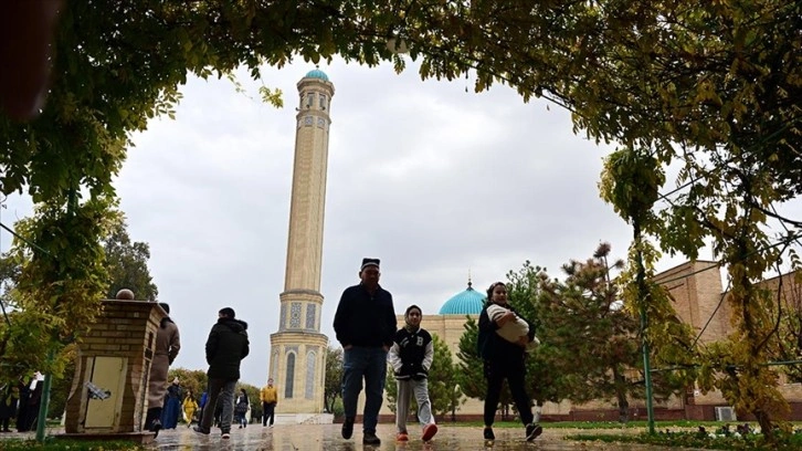 Özbekistan, kalkınmayı yükseköğretim sistemini geliştirerek sağlamayı hedefliyor