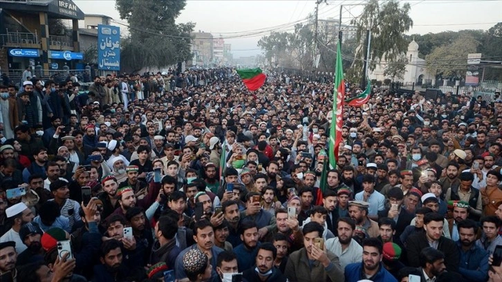 Pakistan ordusu: Çoğulculuğu tüm demokratik güçlerin oluşturduğu birlik hükümeti temsil edebilir