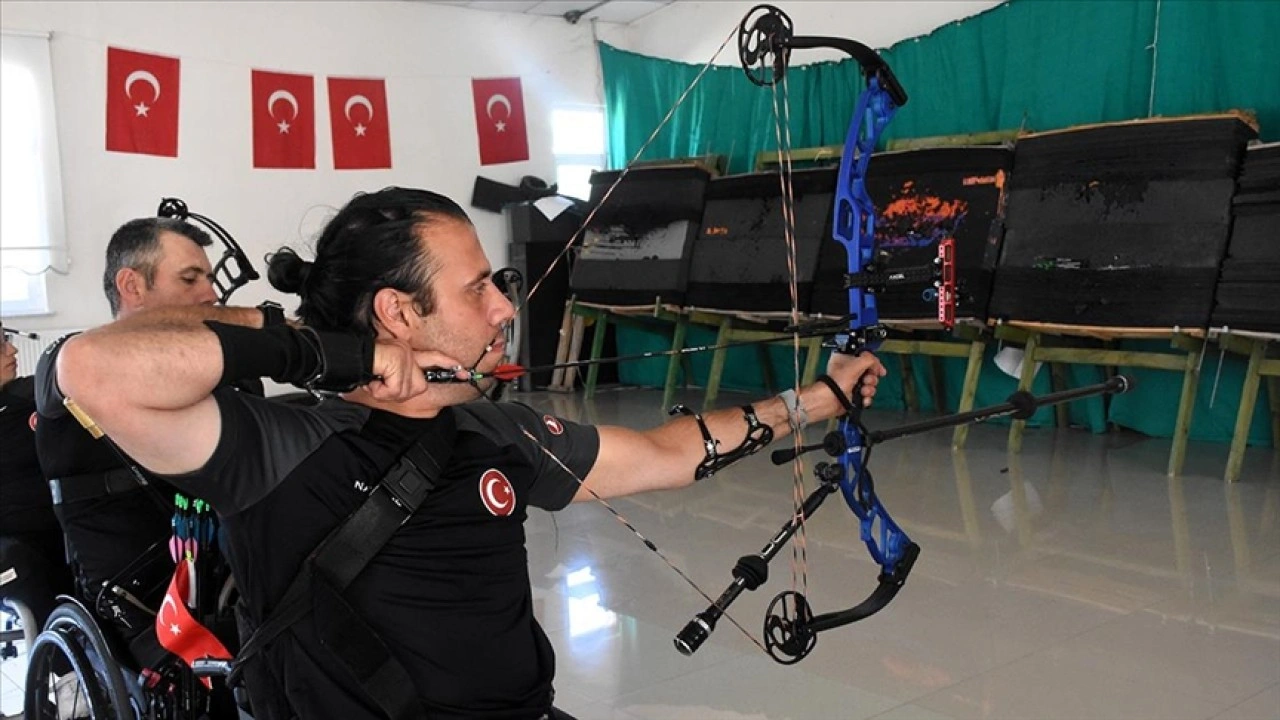 Paralimpik milli okçu, zor günleri başarılarıyla aştı