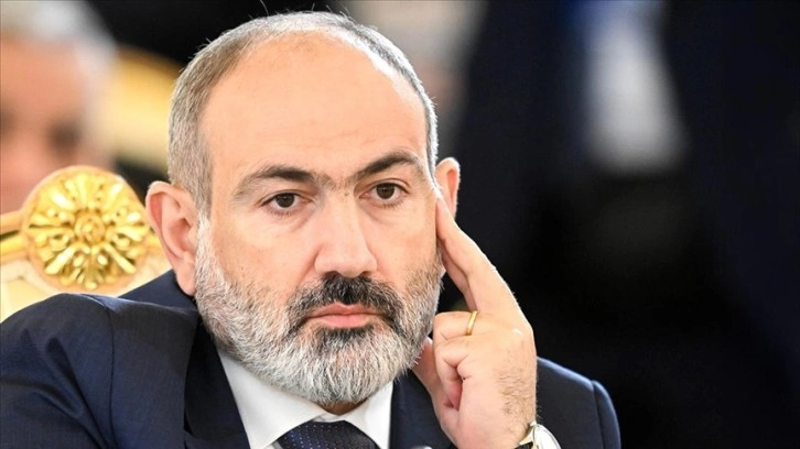 Paşinyan, "tarihi Ermenistan" arayışının ülkesinin gelişimini engellediğini söyledi