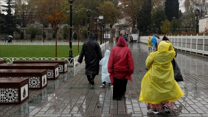 Pazar gününden itibaren soğuk ve yağışlı hava geliyor