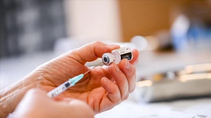 Pfizer-BioNTech, 5 yaş altı çocuklara Kovid-19 aşısı için acil kullanım onayı başvurusu yaptı