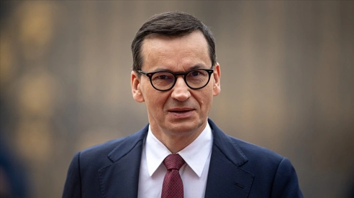 Polonya Başbakanı Morawiecki: Doğal gaza tavan fiyatla Rus manipülasyonu sona erecek