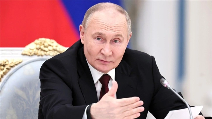 Putin: (Çin'le) 2023'te ticaret hacmimizde 240 milyar dolarla rekor kırıldı