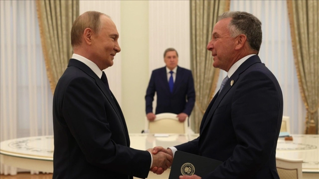 Putin, Trump'ın temsilcisi Witkoff ile Moskova'da bir araya geldi