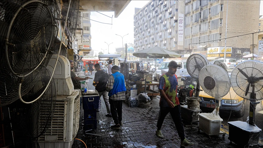 Irak’ta 46 dereceyi bulan hava sıcaklıkları vatandaşları olumsuz etkiliyor