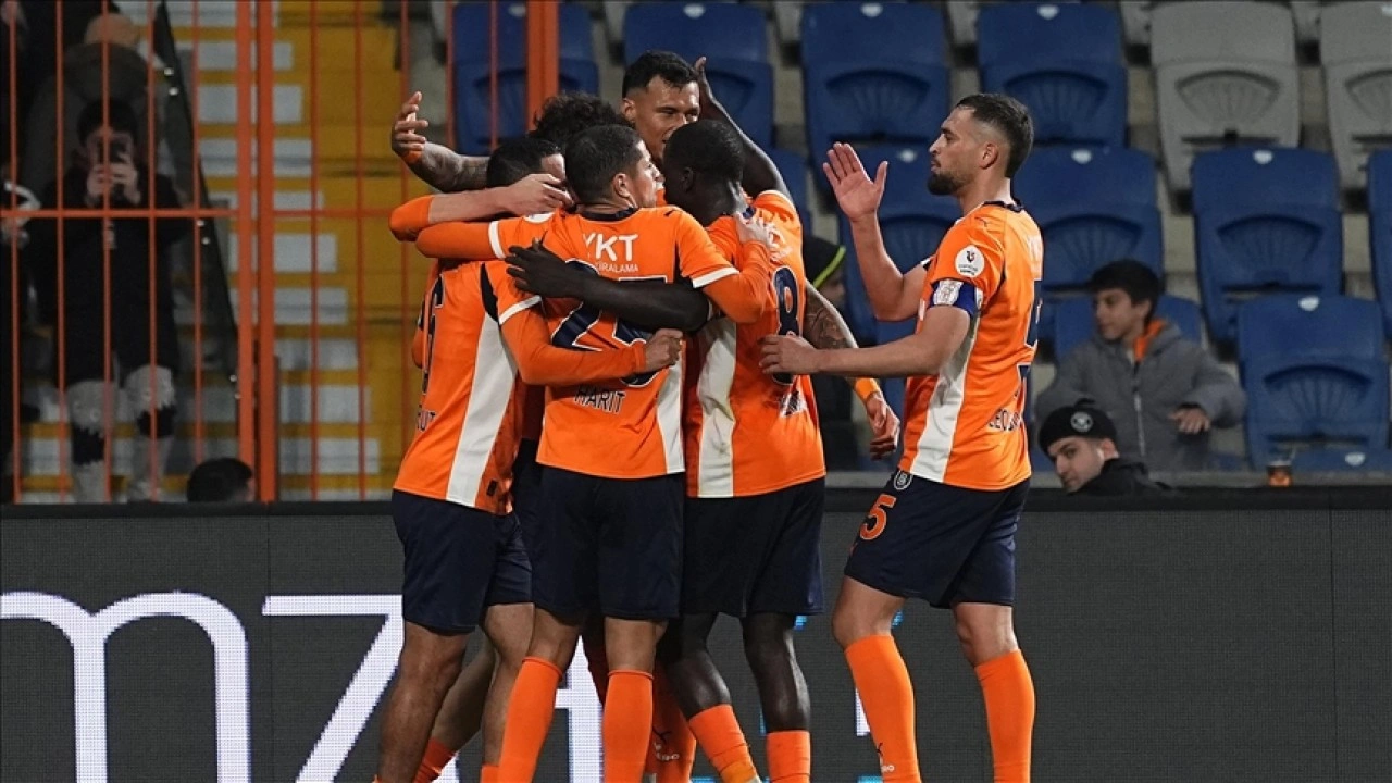 RAMS Başakşehir, Süper Lig'de yarın Samsunspor'a konuk olacak