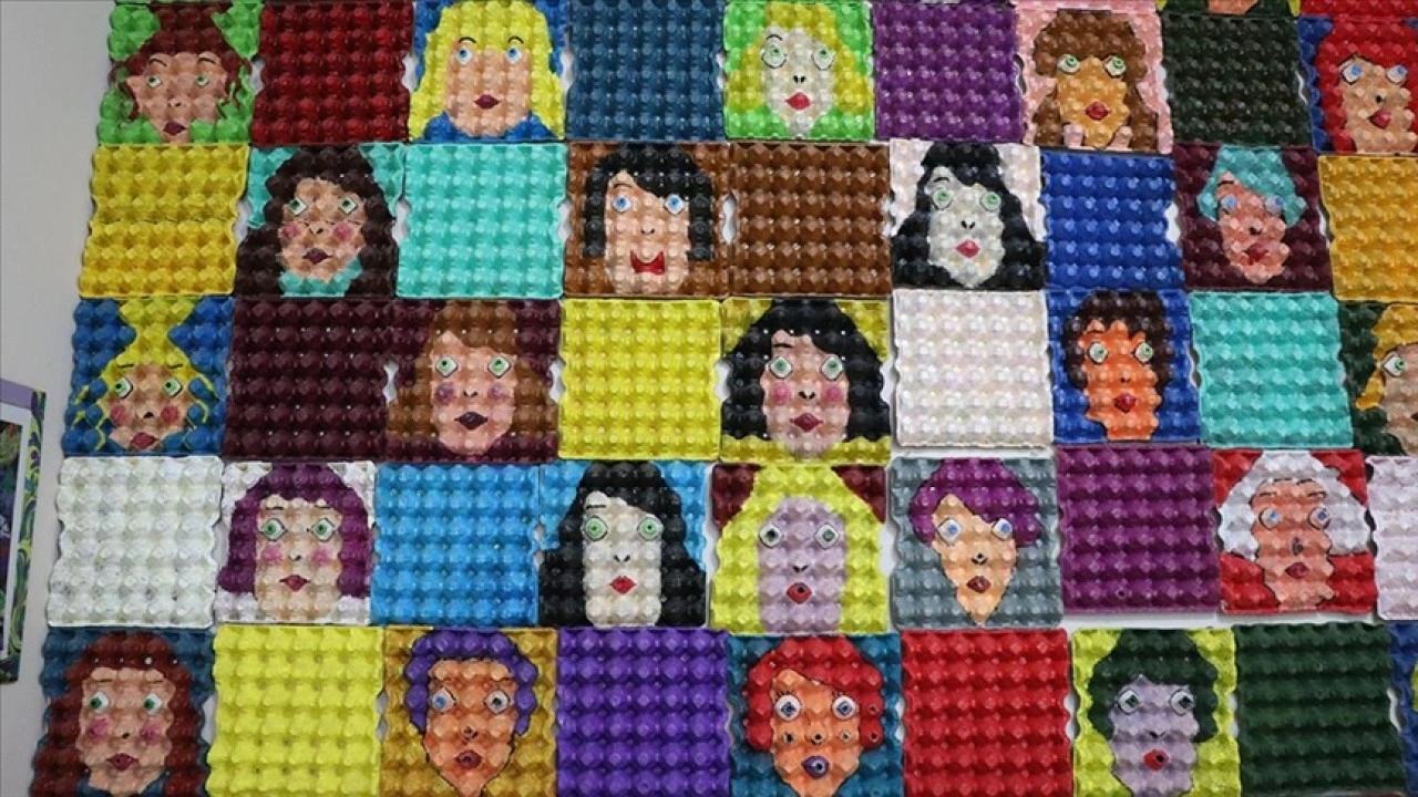 Rizeli &ouml;ğretmen atık malzemeleri sanata d&ouml;n&uuml;şt&uuml;r&uuml;yor