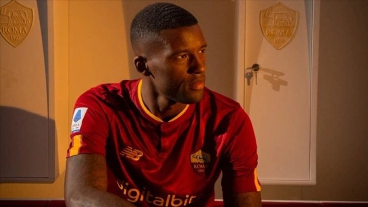 Roma, Wijnaldum'u kiralık olarak kadrosuna kattı