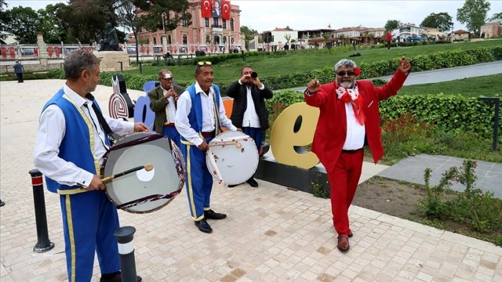 Romanlar Kakava öncesi hazırlık yapıyor