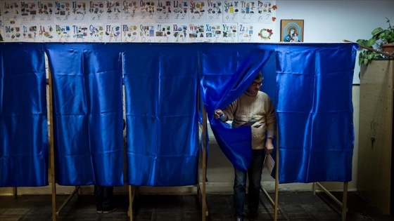 Romanya'da, milletvekili seçimleri için yarın sandık başına gidilecek