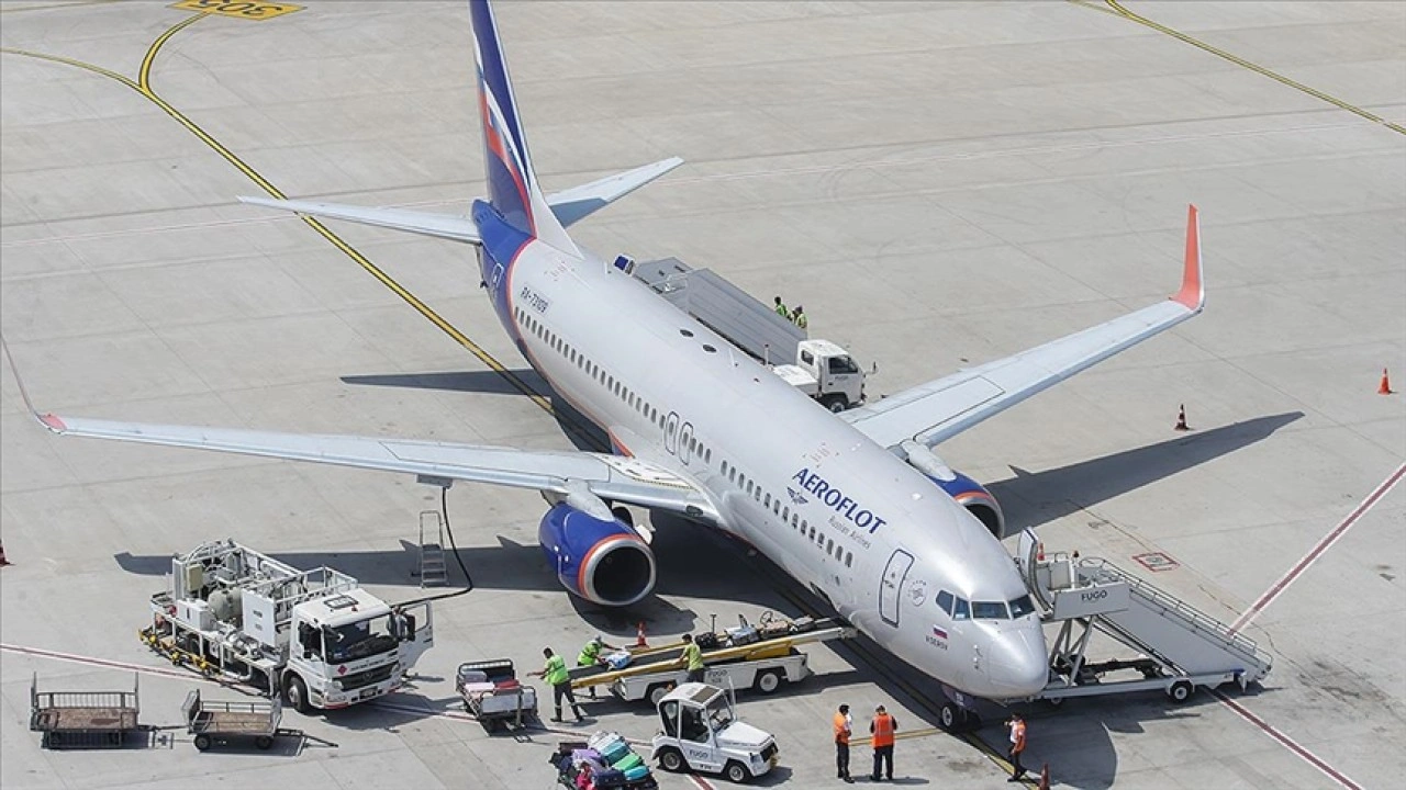 Rus Aeroflot, sistemindeki sorun nedeniyle 50'ye yakın uçuşu iptal etti