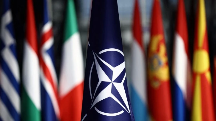 Rus akademisyen Sidorov: NATO, uçak krizinde Türkiye'ye yüz çevirdi