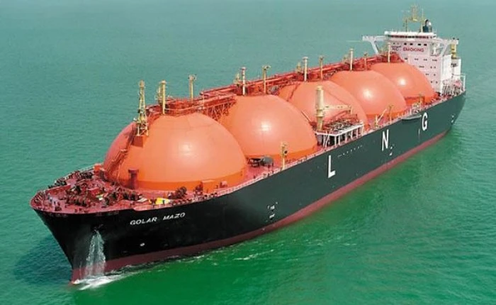 Rus uzman Ştıkov, Rus LNG'sini Türkiye'den kimin alacağını anlattı